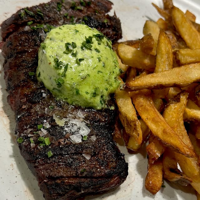 Steak Frites.